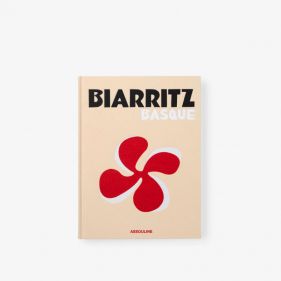 BIARRITZ BASQUE: ASSOULINE - كتاب